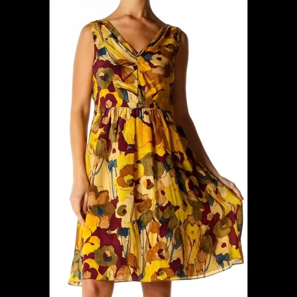 slim fit dress slacks Shop Banana Republic clothing and handbags at SilkRoll. Trade with us! main image 0